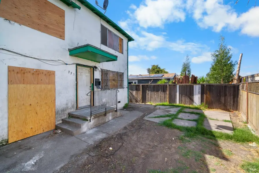 896 Carlson Boulevard, Richmond, CA 94804 - Image #3