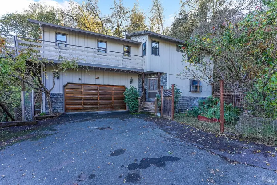 301 Toyon Road, Ukiah, CA 95482 - Image #2