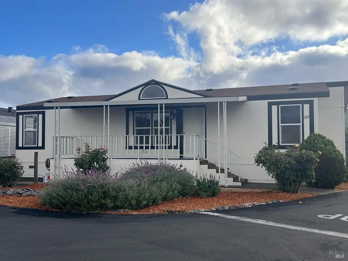 529 Rosewood Circle, Petaluma, CA 94954 - Image #1