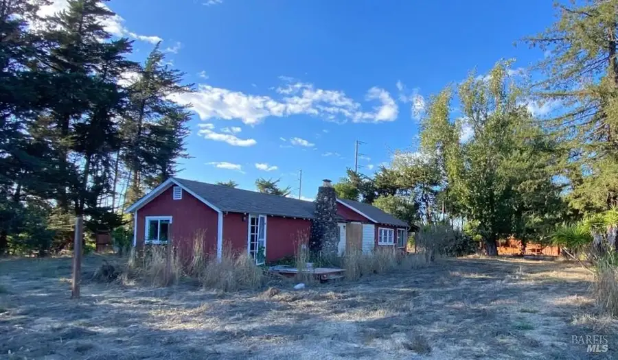 520 E Railroad Avenue, Cotati, CA 94931 - Image #2