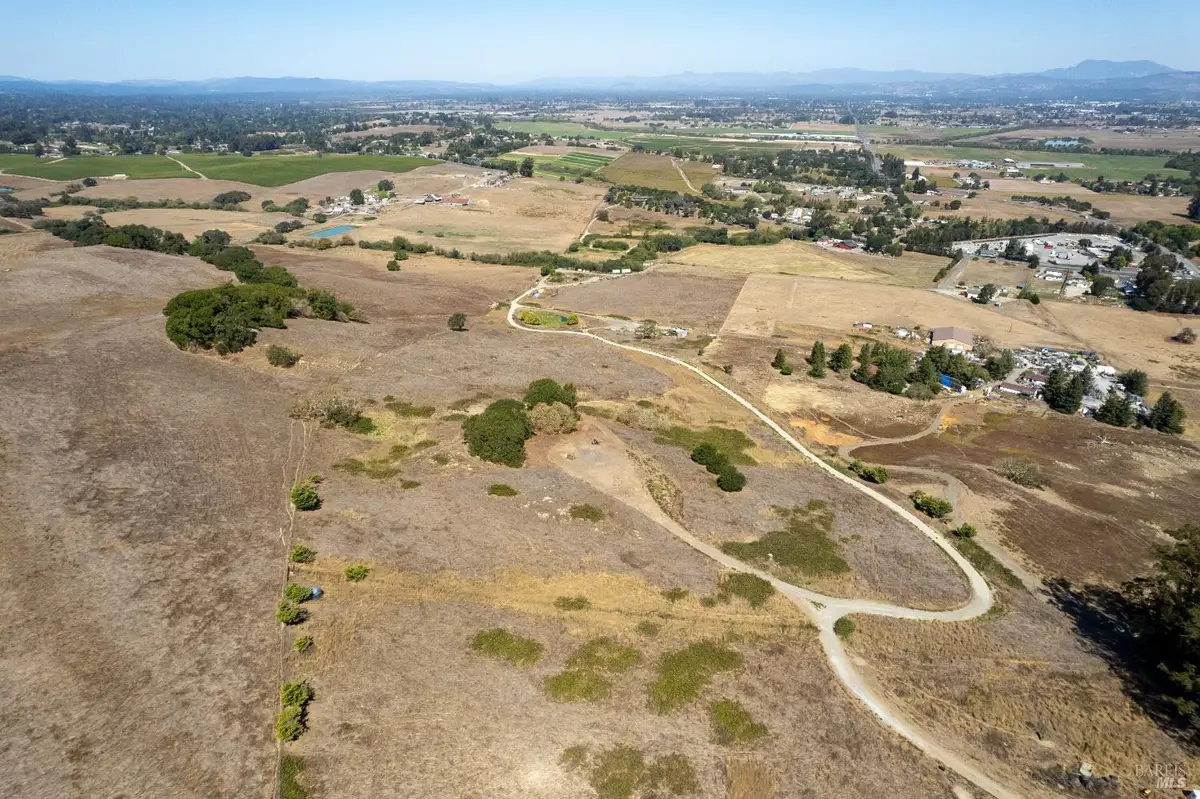 7080 Gravenstein Highway, Cotati, CA 94931 - Image #1