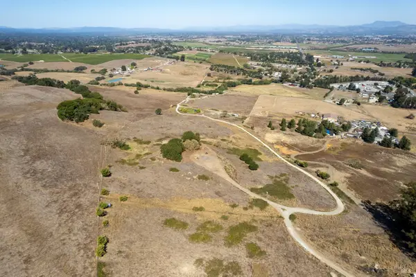 7080 Gravenstein Highway, Cotati, CA 94931