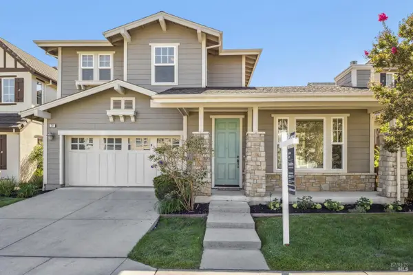 71 Oak Grove Drive, Novato, CA 94949