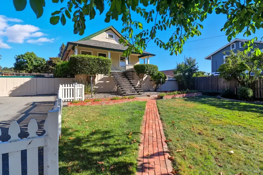 2094 Center Road, Novato, CA 94947 - Image #2