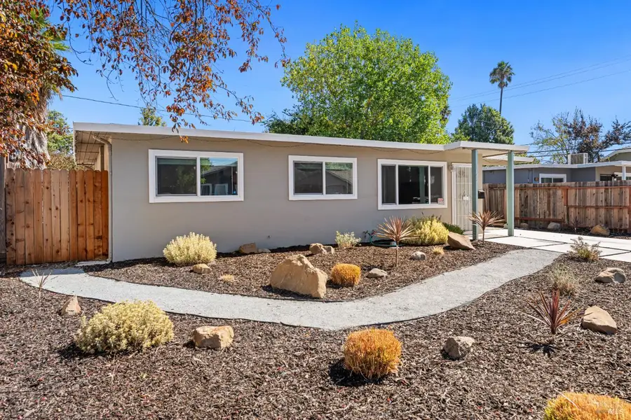 1042 Hayes Street, Fairfield, CA 94533 - Image #3