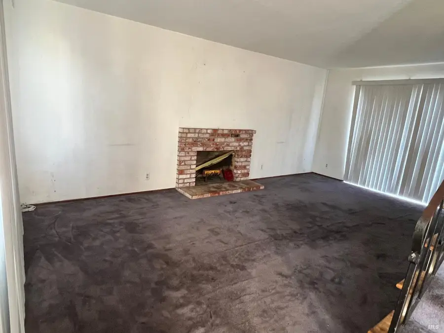 203 Baylor Drive, Vallejo, CA 94589 - Image #3