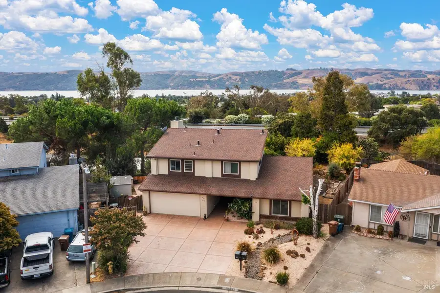 407 Rinconada Court, Benicia, CA 94510 - Image #3