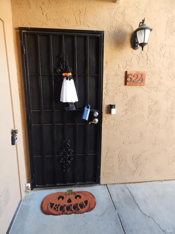 524 Arcadia Drive, Vacaville, CA 95687