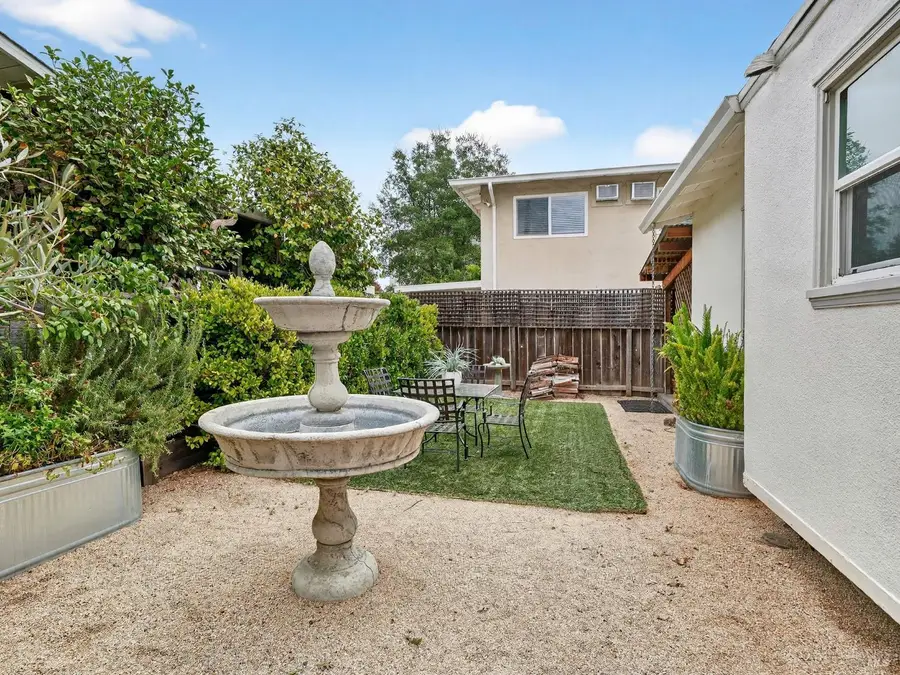 2 Bulson Court, Napa, CA 94559 - Image #2