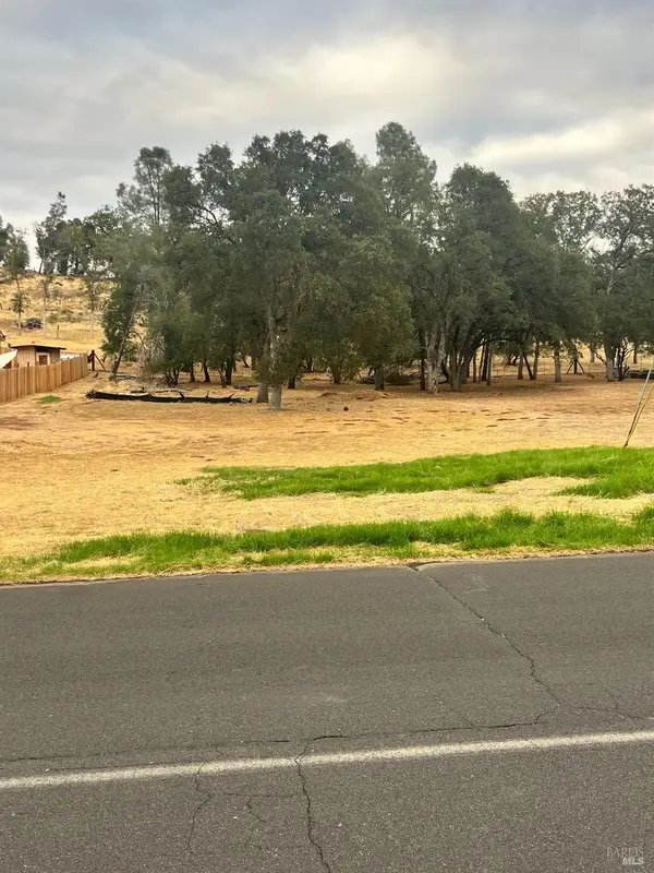 19732 Donkey Hill Road, Hidden Valley Lake, CA 95467