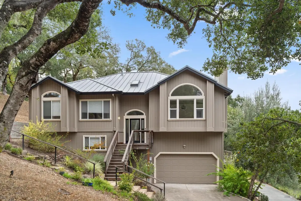9400 Chalk Hill Road, Healdsburg, CA 95448 - Image #1