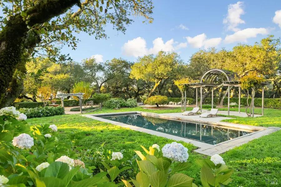 2700 Warrington Road, Santa Rosa, CA 95404 - Image #3