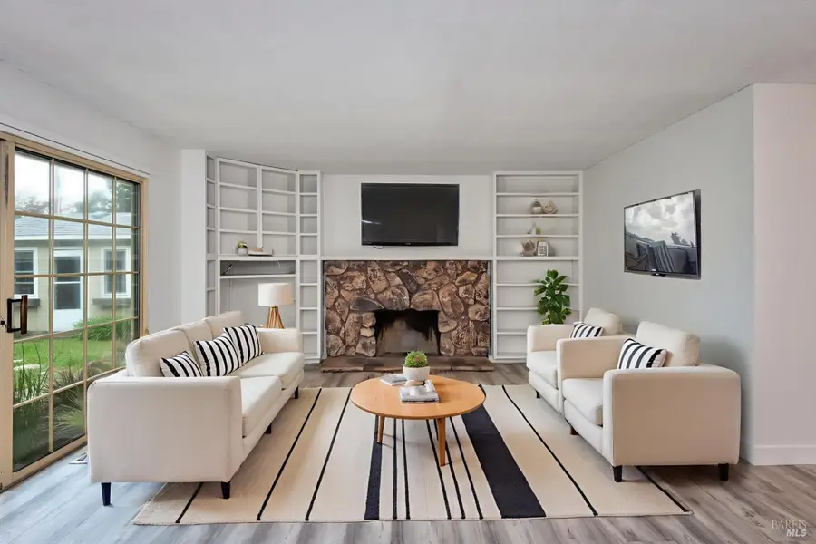 2158 Rivera Drive, Santa Rosa, CA 95409 - Image #2