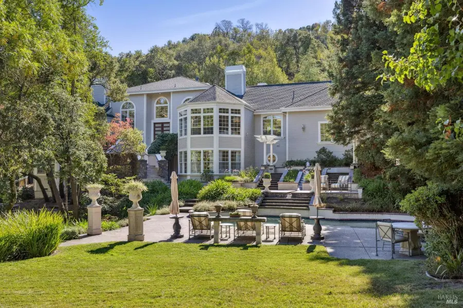 2815 Vineyard Road, Novato, CA 94947 - Image #2