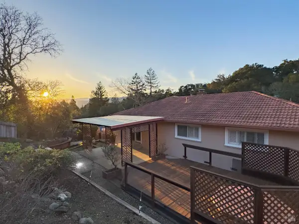 1292 Calle Del Arroyo, Sonoma, CA 95476