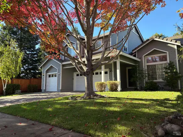 134 Grevillia Drive, Petaluma, CA 94952