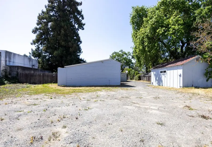 2050 Marlow Road, Santa Rosa, CA 95403 - Image #3