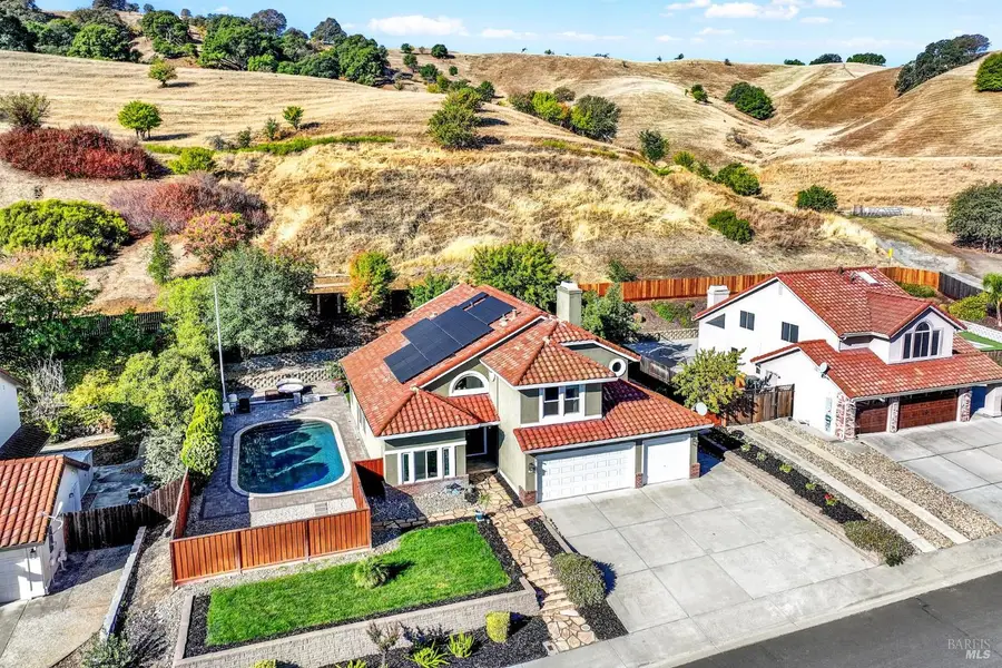 719 Rambleton Drive, Vacaville, CA 95688 - Image #3