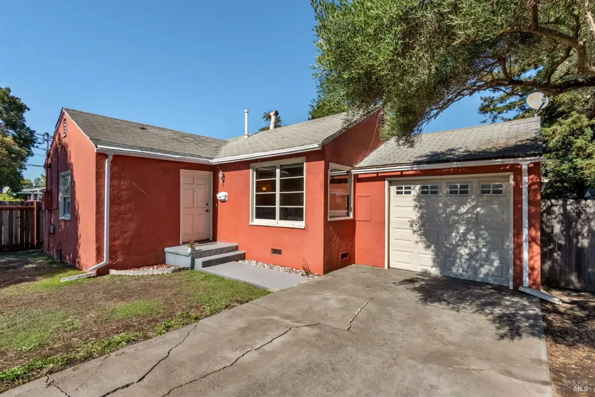151 Earle Street, Santa Rosa, CA 95407 - Image #1