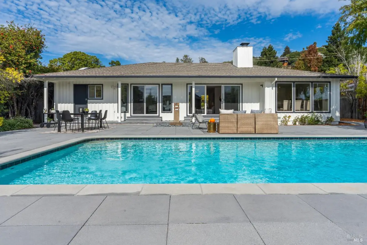 24 Bonnie Banks Way, San Rafael, CA 94901 - Image #1