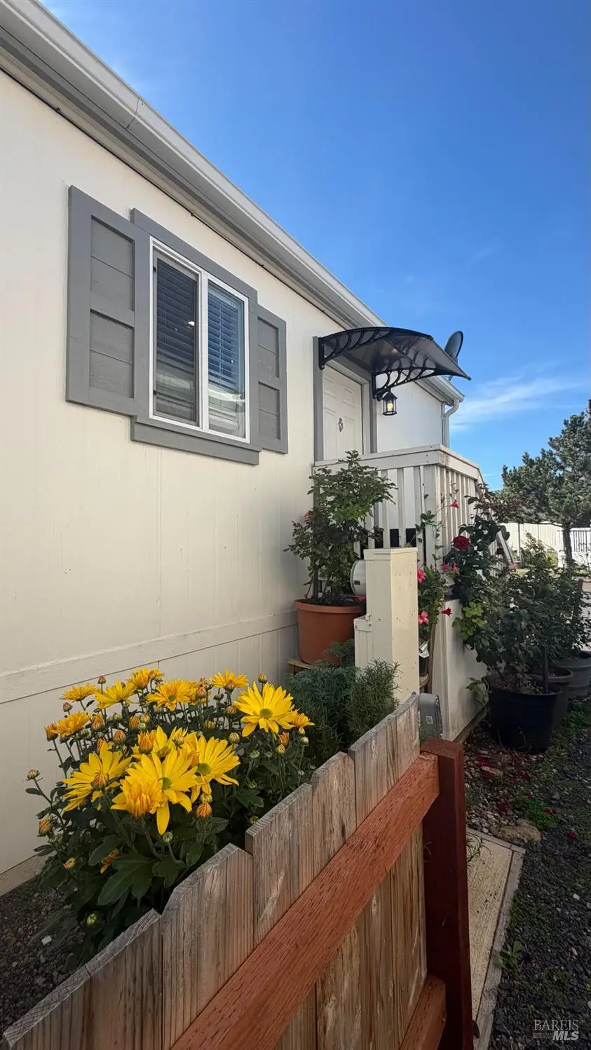 311 Lake Mendocino Drive #10, Ukiah, CA 95482 - Image #2