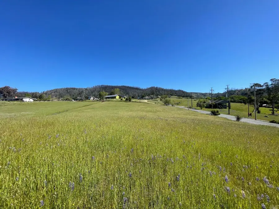 864 Los Alamos Road, Santa Rosa, CA 95409 - Image #2