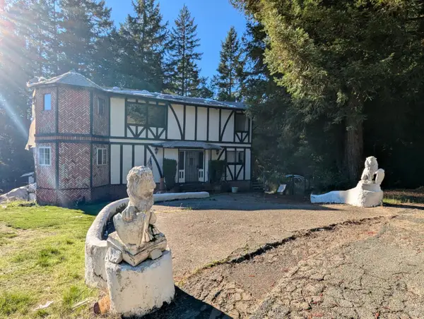 25780 Porro Court, Willits, CA 95490