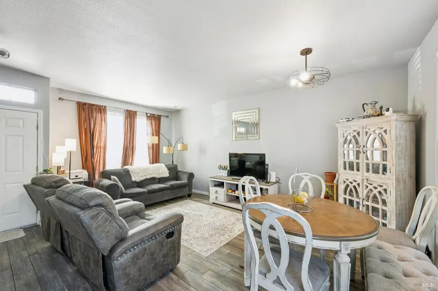 1507 Pinebrook Place, Santa Rosa, CA 95403 - Image #3