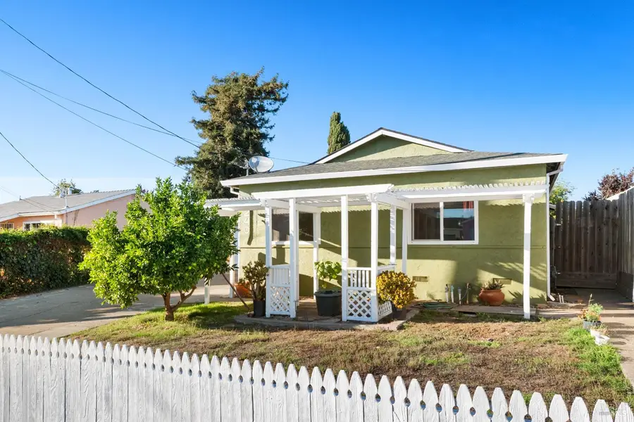 240 W Carolyn Drive, American Canyon, CA 94503 - Image #2