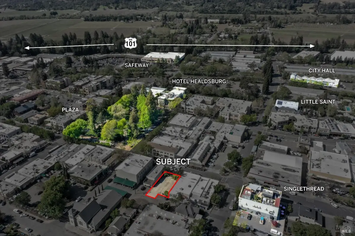 330 Center Street, Healdsburg, CA 95448 - Image #1