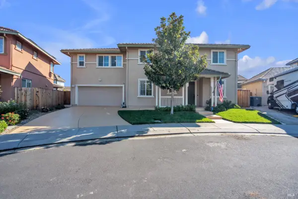 2042 Hamstead Court, Vacaville, CA 95687