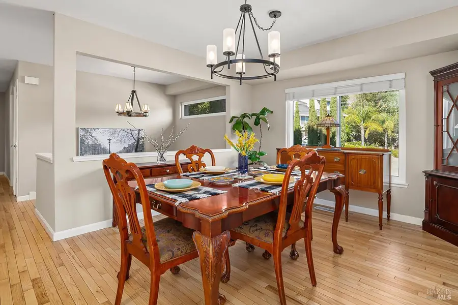 215 San Ramon Way, Novato, CA 94945 - Image #3