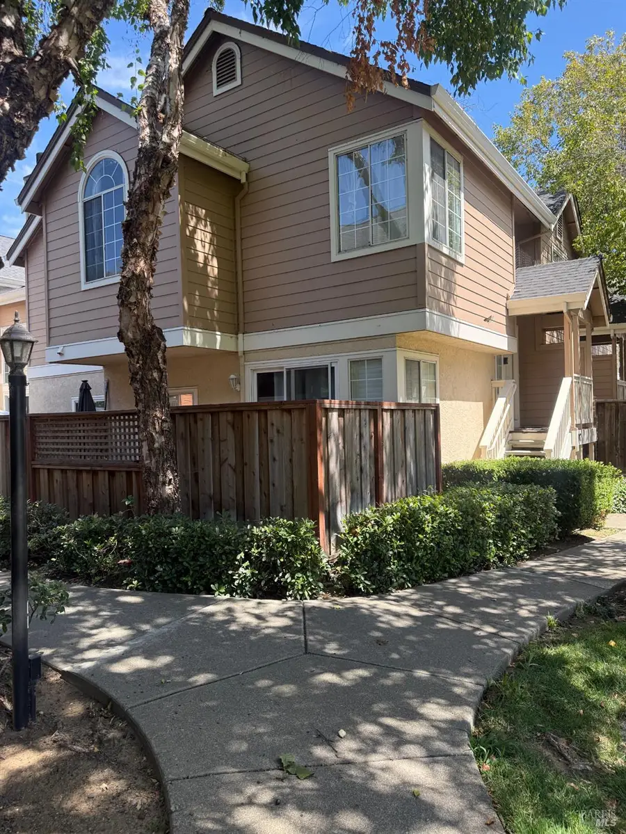 97 Manchester Drive, Fairfield, CA 94533 - Image #3