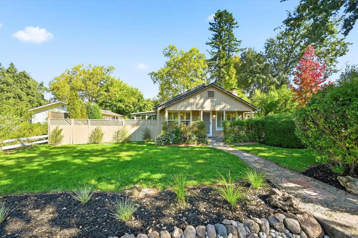 9225 Clyde Avenue, Kenwood, CA 95452 - Image #1