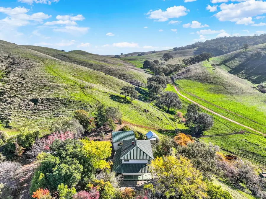 3864 Paradise Valley Road, Fairfield, CA 94533 - Image #3