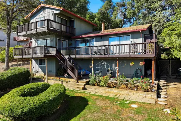 2965 S Lake Drive, Kelseyville, CA 95451