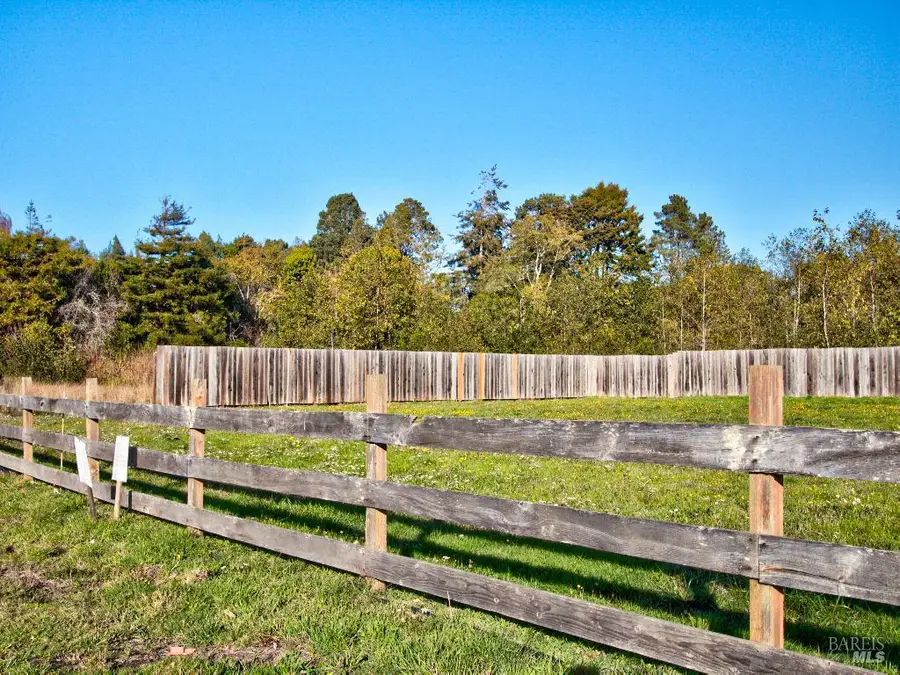 104 N Dana Street, Fort Bragg, CA 95437 - #2