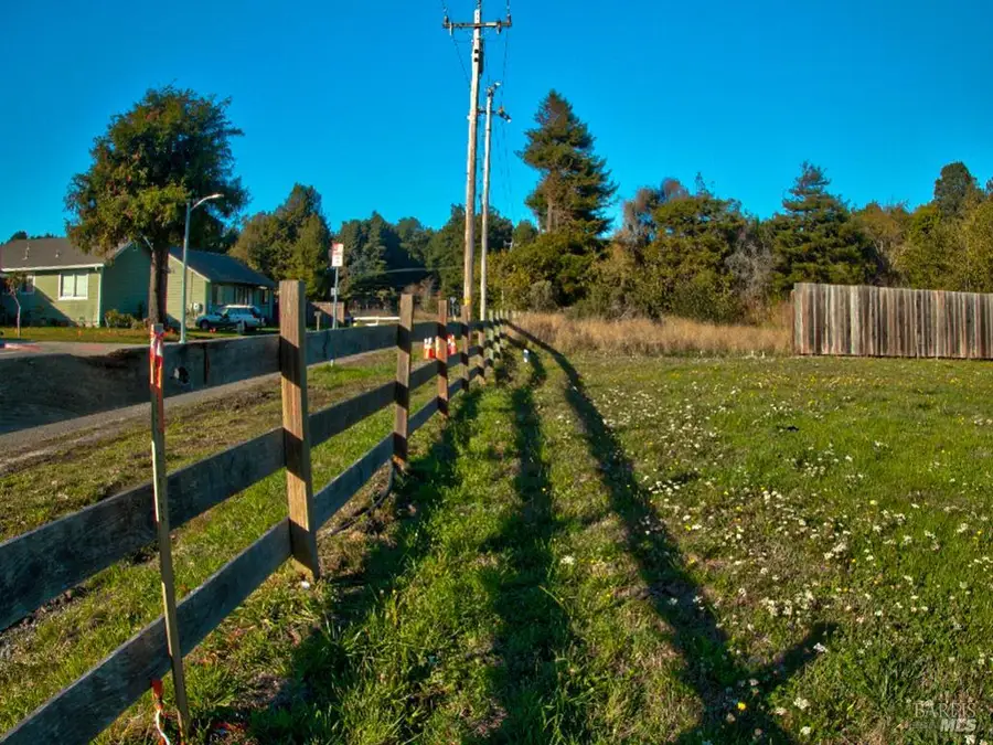 104 N Dana Street, Fort Bragg, CA 95437 - #3