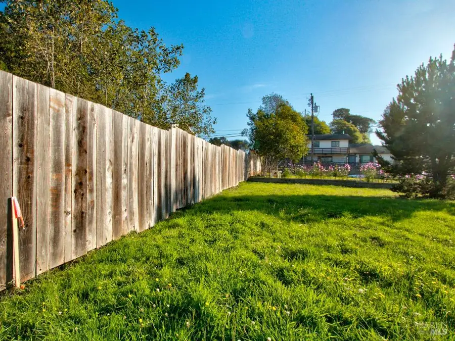 102 N Dana Street, Fort Bragg, CA 95437 - #3