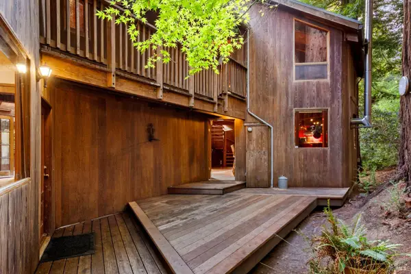 2081 Joy Road, Occidental, CA 95465