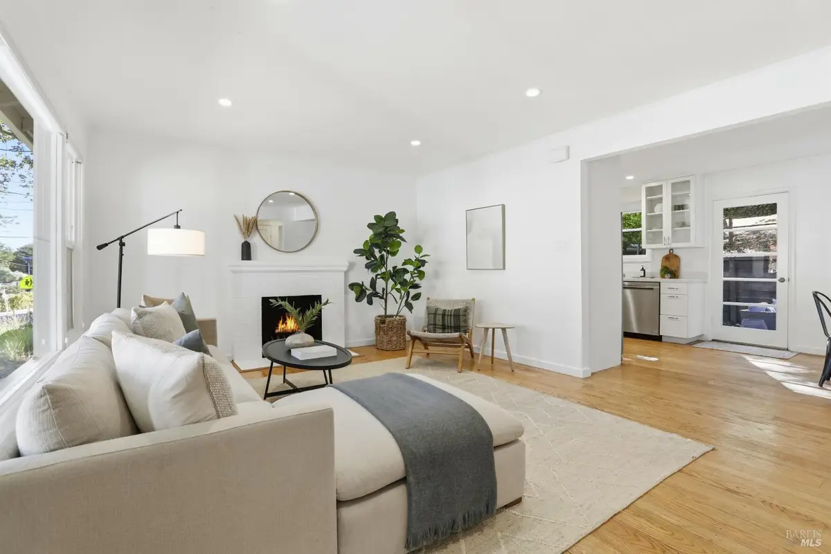 2323 5th Avenue, San Rafael, CA 94901 - Image #1