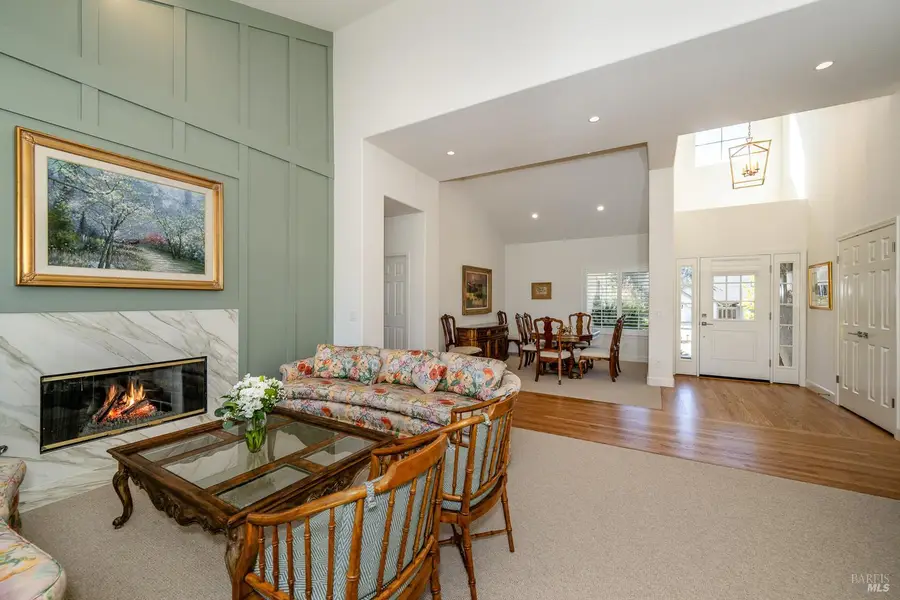 6317 Meadowridge Drive, Santa Rosa, CA 95409 - Image #2