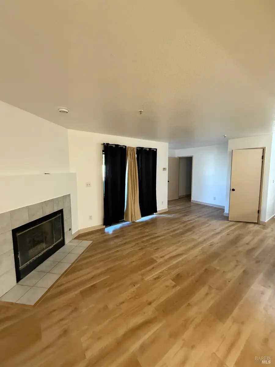 136 Sea Crest Circle, Vallejo, CA 94590 - Image #2