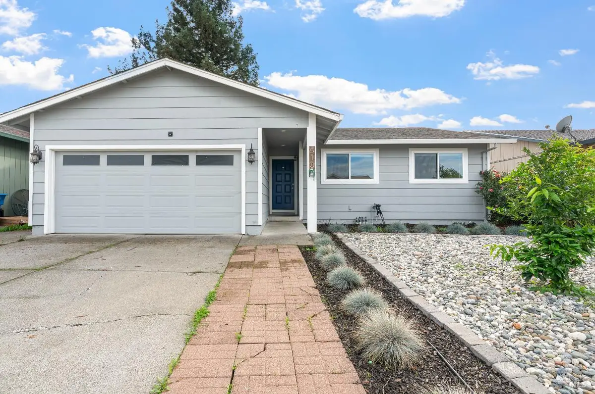 518 Courtyard Circle, Santa Rosa, CA 95407 - Image #1
