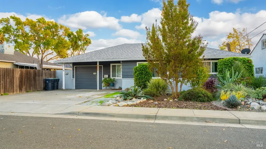 1047 E Tennessee Court, Fairfield, CA 94533 - Image #3