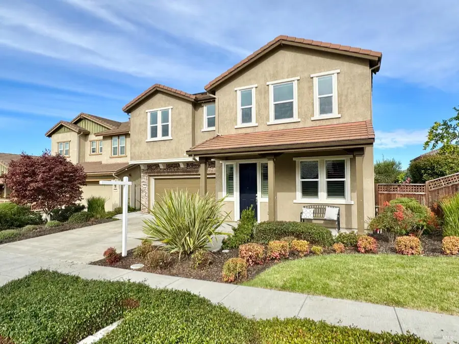 874 Erin Way, Napa, CA 94559 - Image #2