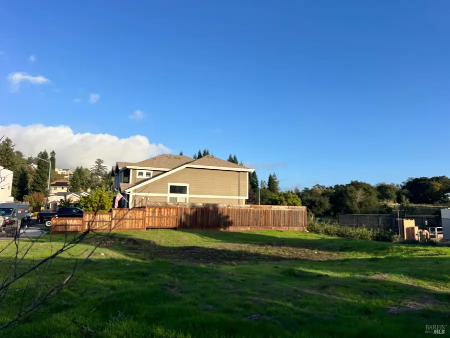 2130 Vintage Circle, Santa Rosa, CA 95404 - Image #2