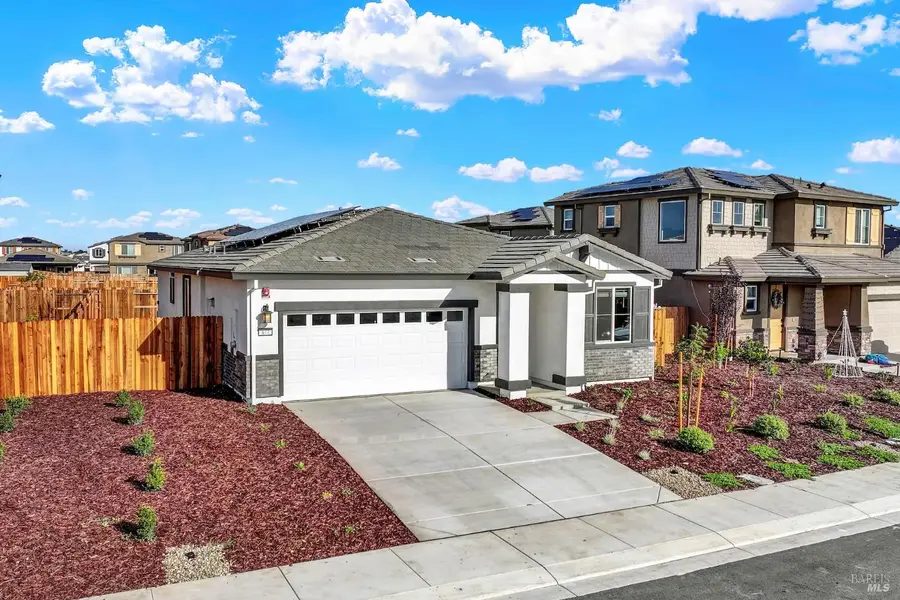 674 Shefford Drive, Vacaville, CA 95687 - Image #2