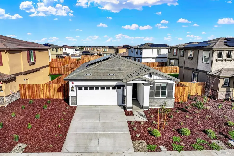 674 Shefford Drive, Vacaville, CA 95687 - Image #3