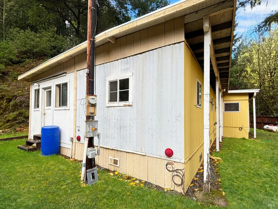 5011 Canyon Road, Willits, CA 95490 - Image #3